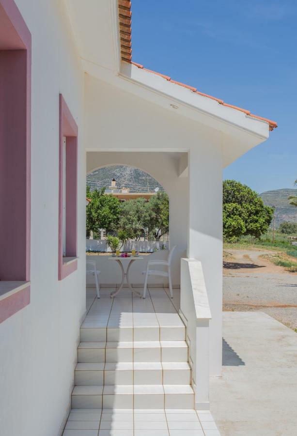 Ambelakia Monemvasia